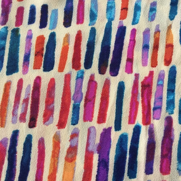 Abstract Watercolor Top - Picture 5 of 7